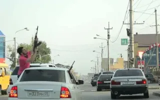 Неизвестные палили в воздух из автомобилей в центре Севастополя