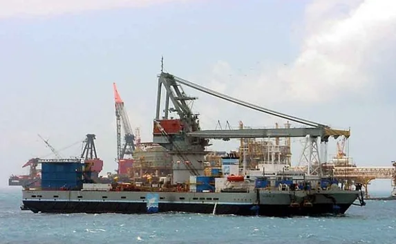 Судно «Черноморнефтегаза» передадут Украине