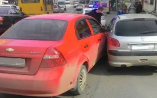 ДТП на Октябрьского: «Автомобиль выехал откуда-то оттуда» 