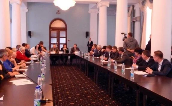 Международный «Херсонесский клуб» заработал в Севастополе