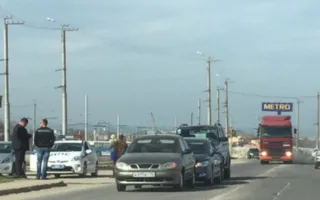 «Паровозик» из трёх авто в Севастополе — фотофакт