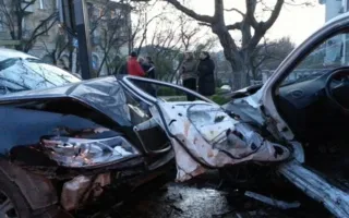 Серьёзное ДТП на 4-й Бастионной: «Джили» всмятку 