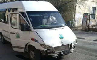 «Легковушка» не пропустила «топик» на перекрёстке в центре Севастополя