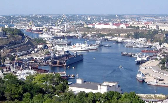 Прямых морских рейсов из Севастополя на материк не будет