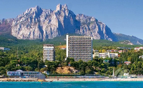 В крымских санаториях летом займутся экономией света