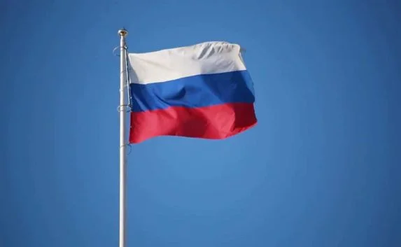 На съезде экспертного совета запустили фальшивый «гимн России»