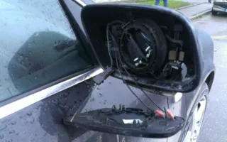 У Больничного комплекса неизвестные «обижают» чужие авто