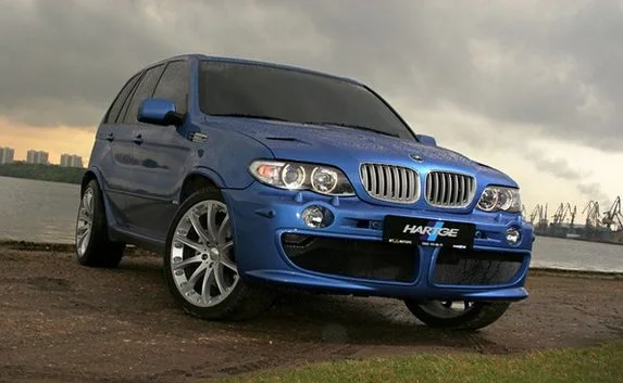 Водителей BMW X5 подвергнут проверке на дорогах Крыма