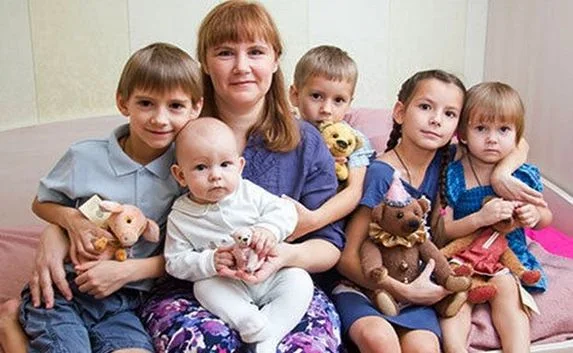 Многодетная семья в Севастополе сможет получить более миллиона