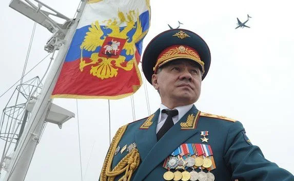 Севастополь ждёт Шойгу: в Казачке моют асфальт и запрещают парковаться
