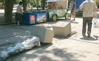 Памятник юному Ленину в Севастополе повалили вандалы