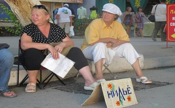 Крымчанам напомнили про оплату налога на прибыль от аренды жилья