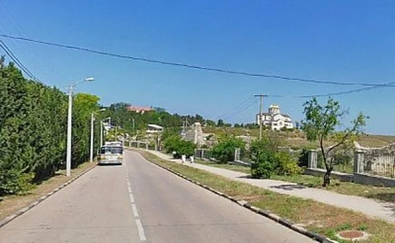 Улицу в Севастополе закроют на лето для личного транспорта