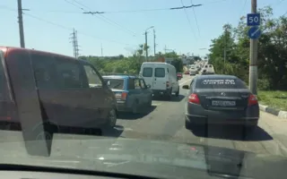 ДТП в Севастополе: три авто встали «паровозиком» возле «Студгородка»