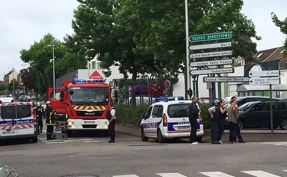 Во Франции были захвачены заложники в церкви