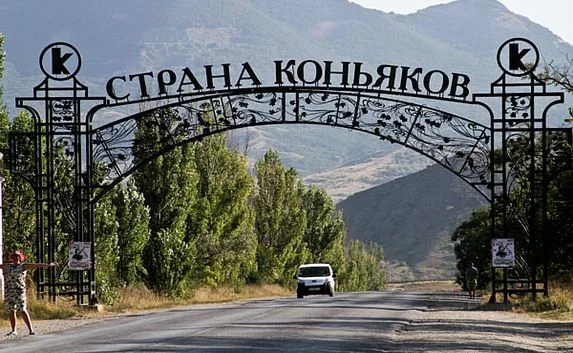 Мэр Коктебеля устал и подал в отставку