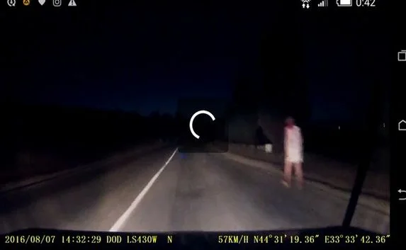 Раненую женщину обнаружили ночью на трассе под Севастополем