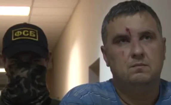 ФСБ показала на видео одного из диверсантов и взрывчатку
