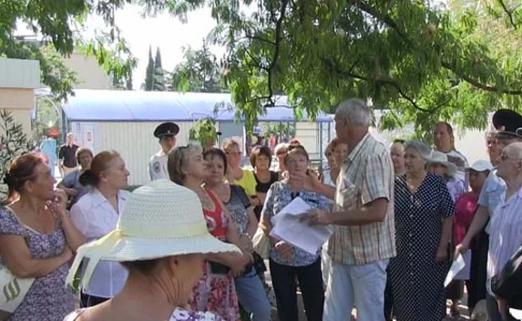 Власти Алушты запретили уже согласованный митинг горожан