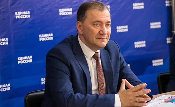 Экзит-пол: Белик и «ЕдРо» вырвались вперёд с большим отрывом