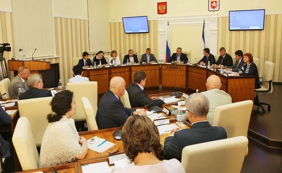 ​Разрабатывается проект перевода правительства Крыма в Севастополь