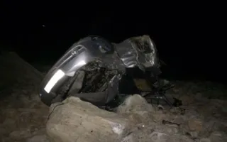 Машина упала с 20-метрового обрыва в Севастополе: пострадала девушка