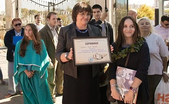 ​В Херсонесе встречали миллионного туриста