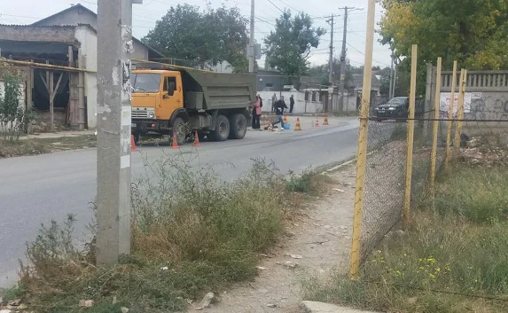 В Симферополе «КамАЗ» сбил бездомную старушку насмерть