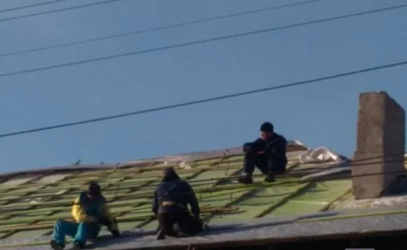 В сезон дождей дома в Севастополе так и остались под открытым небом