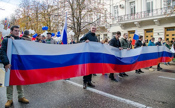 «Мы едины, мы непобедимы» — в Севастополе отметили День единства