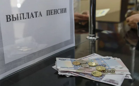 Крымским силовикам обещают выплатить пенсии за 2014 год