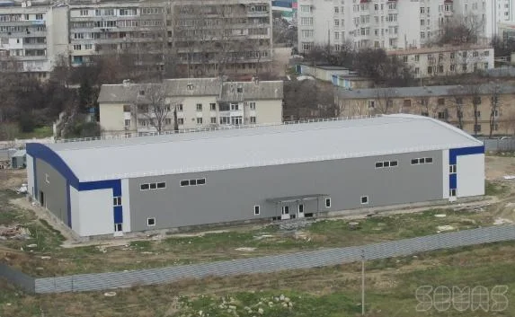 Многострадальный Ледовый дворец в Севастополе всё-таки достроят