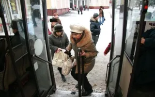 Пассажирка выпала из движущегося автобуса в Севастополе