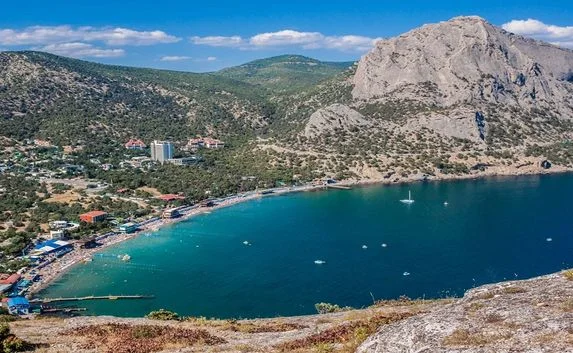 Пять населённых пунктов Крыма вошли в топ-10 недорогих городов РФ