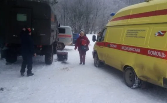 Девочку с переломом позвоночника эвакуировали с Ангарского перевала