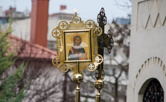 Где в Севастополе перекроют движение на Рождество