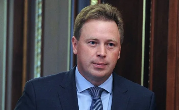Овсянников поздравил севастопольцев, а Путин — Овсянникова