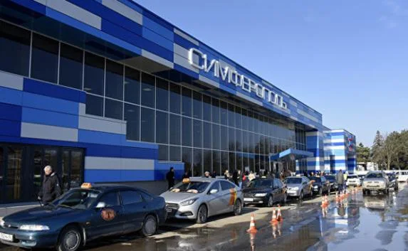 Аэропорт «Симферополь» начал работать в штатном режиме