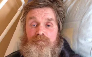 В соцсетях просят найти родных мужчины, потерявшего память