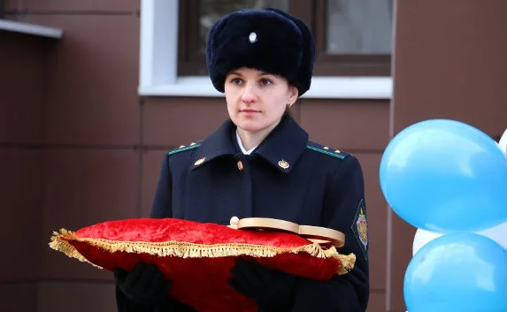 Новый дом для сотрудников ФСБ сдали в Севастополе — фото