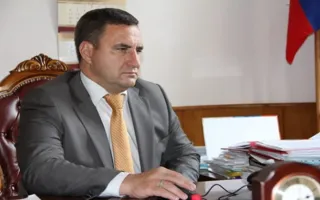 Глава Ялты: Мне снова угрожают самосожжением!