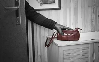 Лже-начальник ЖЭКа обворовывал севастопольцев
