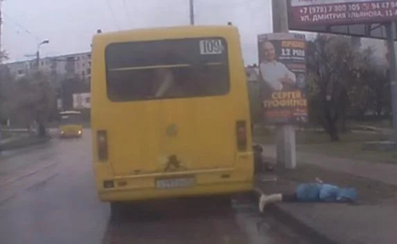Дело сбитой автобусом семьи могут закрыть, не наказав виновного