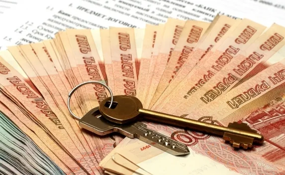 Два «чёрных риелтора» продали в Севастополе чужую квартиру — фото