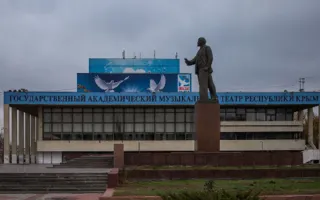 «Точно была»: коммунисты Крыма ищут под Лениным закладную капсулу