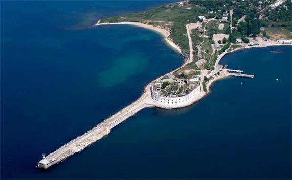 Посетить Константиновскую батарею можно с середины мая