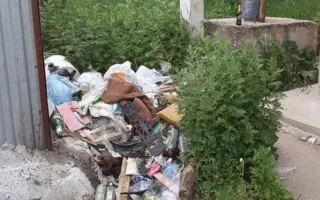 Стихийные навалы мусора убрали на нескольких улицах Симферополя