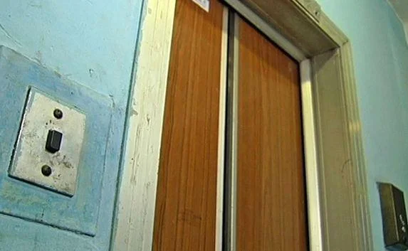 За 200 млн рублей заменят более 100 лифтов в Севастополе