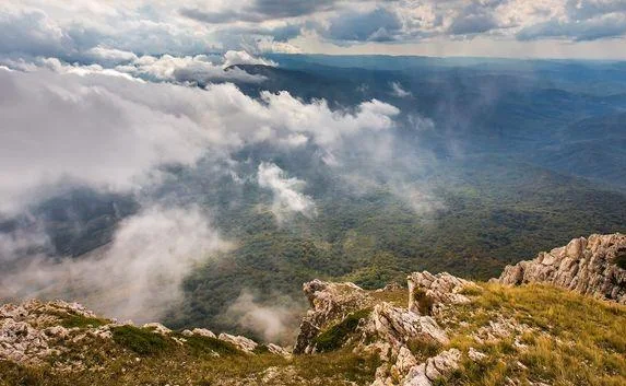 Прогноз погоды на 20 февраля в Крыму: тепло и дожди