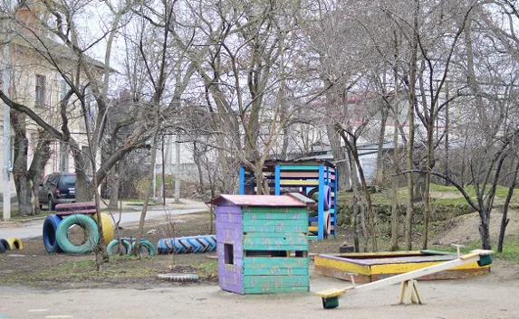 В центре Севастополя под застройку продают уже и дворы домов — фото